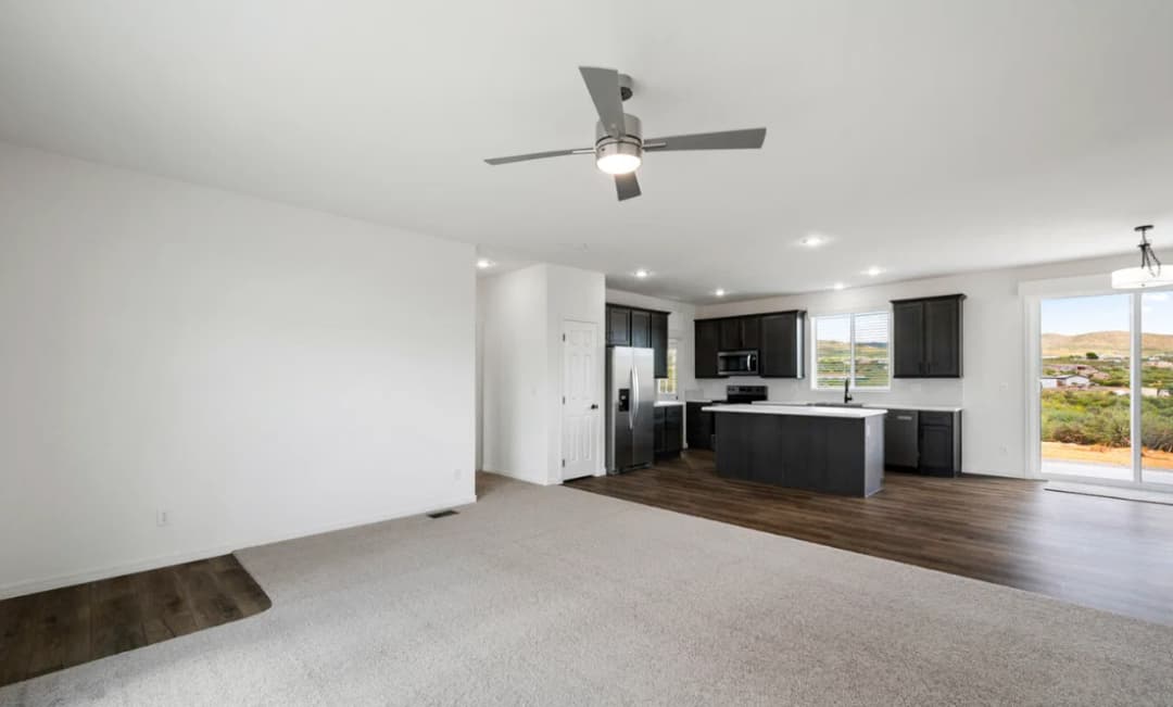 Limited series-28564a interior home features