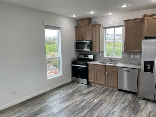 Accessory dwellings kitchen home features