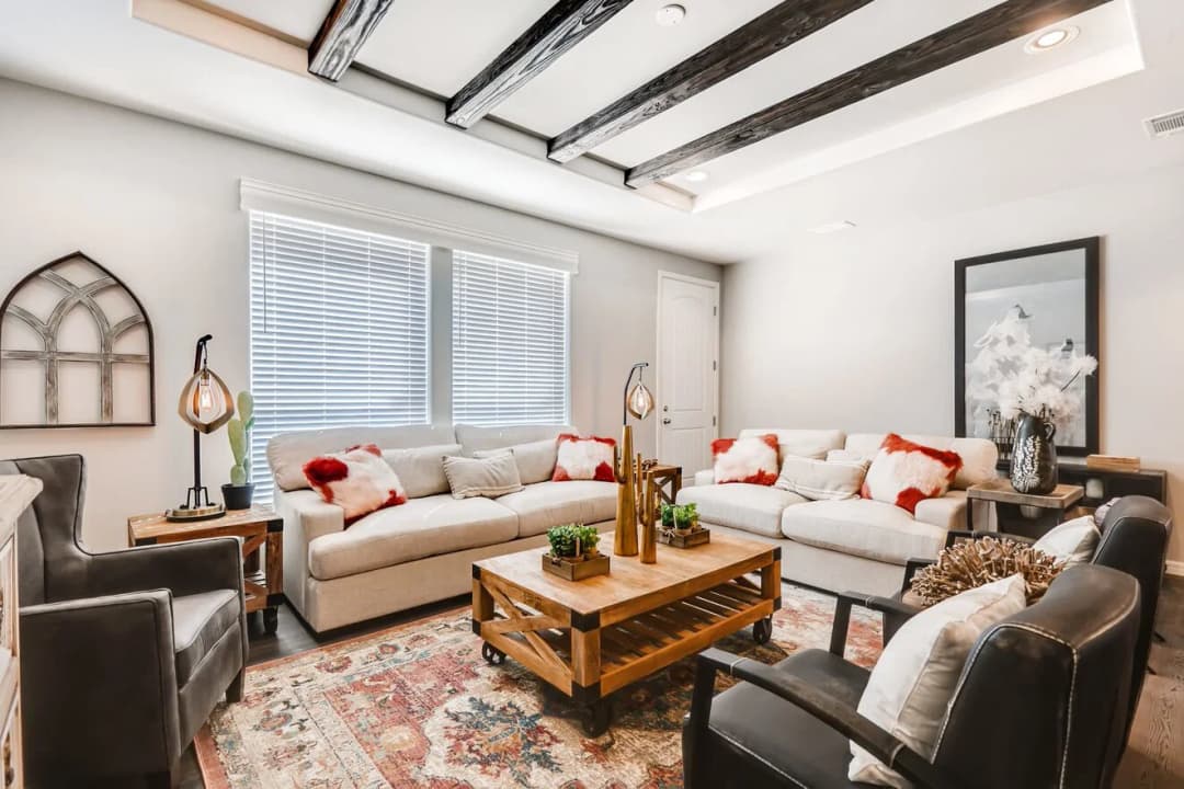 Mountain ridge 32563a interior and hero home features