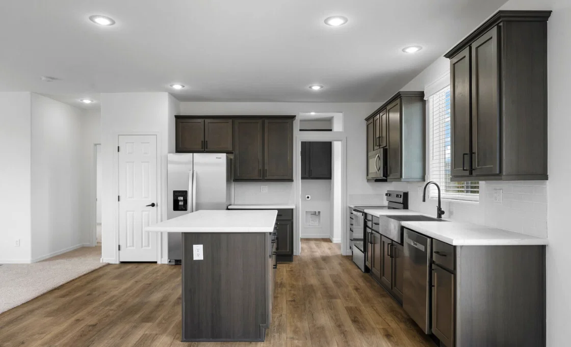 Limited series-28564a kitchen home features