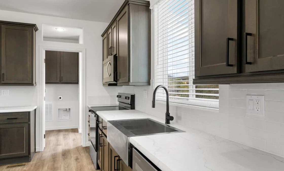 Limited series-28564a kitchen home features